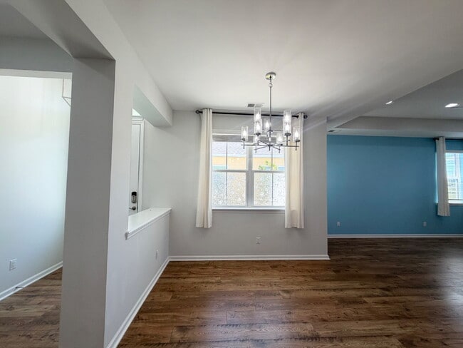 Building Photo - Beautiful Designed Two Bedroom Home in Margaritaville