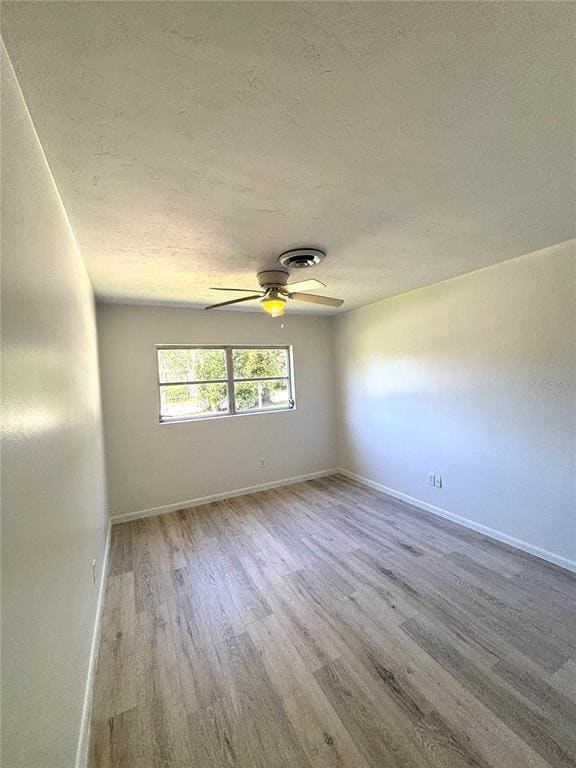 Building Photo - 729 SE 40th Ave