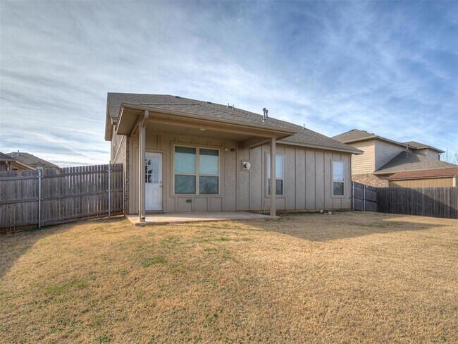 Building Photo - 11133 NW 95th Ct