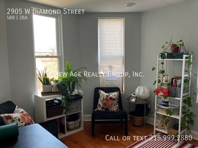 Building Photo - 2905 W Diamond St