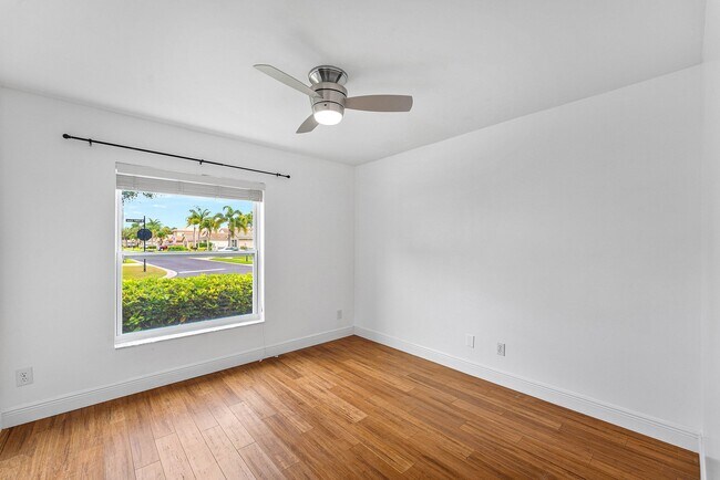 Building Photo - 4144 Manor Forest Trail