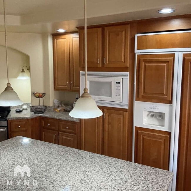 Building Photo - 8467 Cambria Cellars Ct