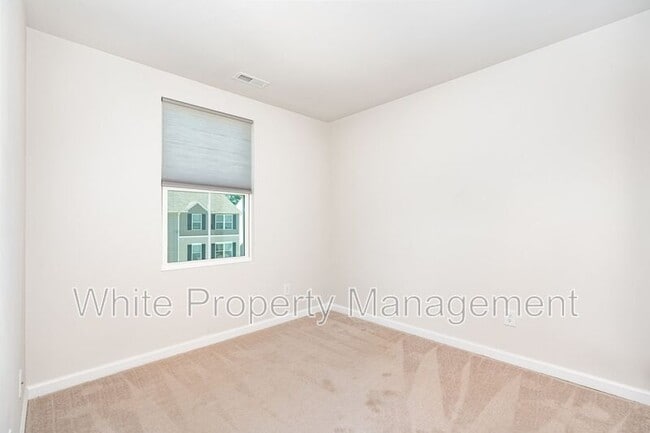 Building Photo - 929 Taybyn Rd