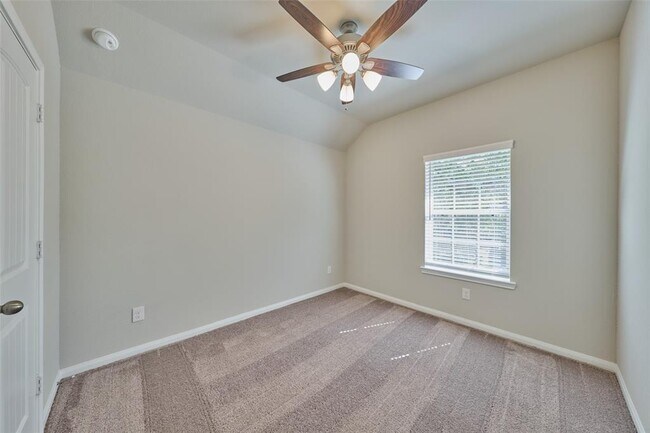 Building Photo - 11330 Alcott Dr