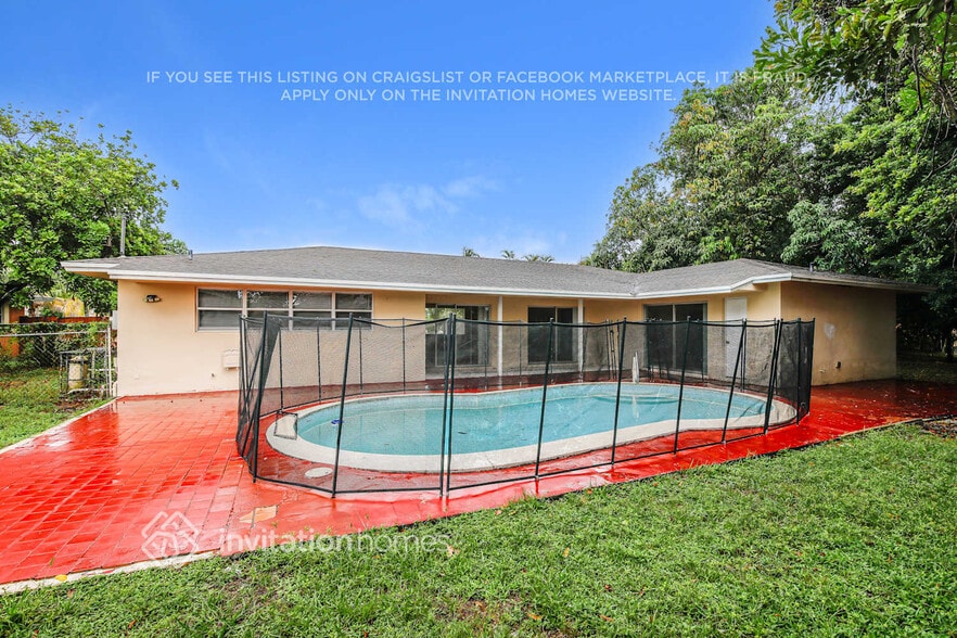 Building Photo - 2151 NW 30th Terrace