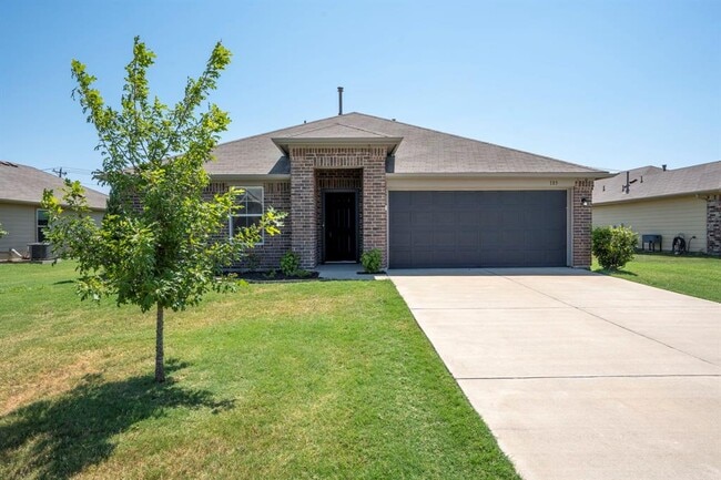 Primary Photo - 185 Rafe Ct