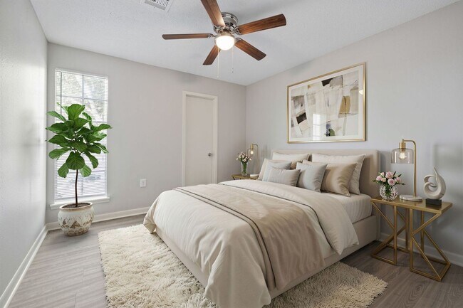 Building Photo - 203 Cougar Ridge