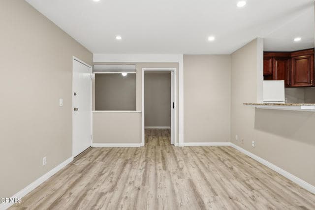 Building Photo - 28497 E Thousand Oaks Blvd