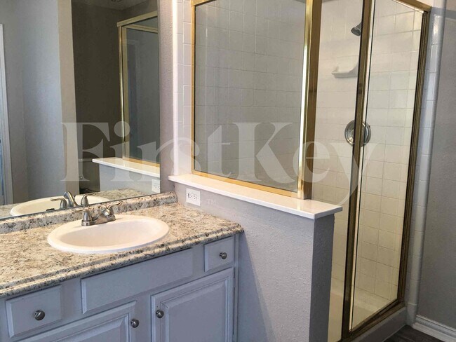 Building Photo - 3217 Marie Ln