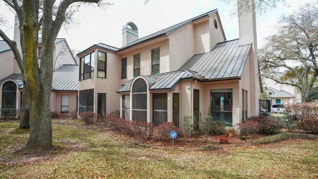 Building Photo - 4144 Greystone Way