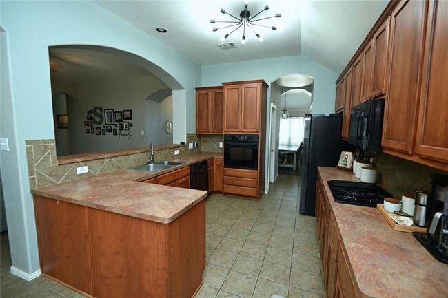 Building Photo - 20609 Kearney Hill Rd