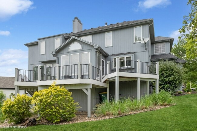 Building Photo - 9669 Cailler Dr