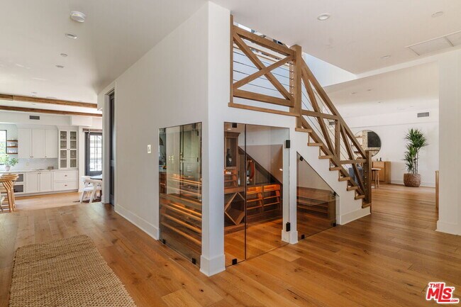 Building Photo - 11734 Huston St