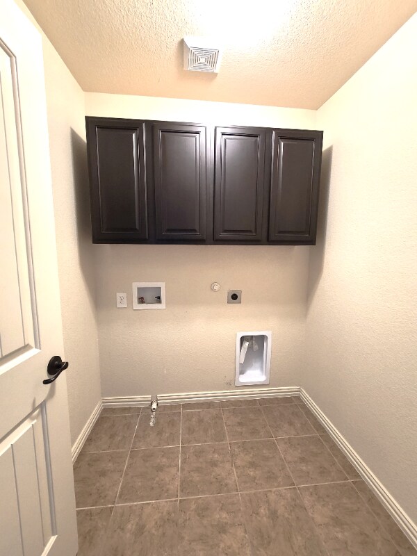 Building Photo - 3080 Peyton Brook Dr