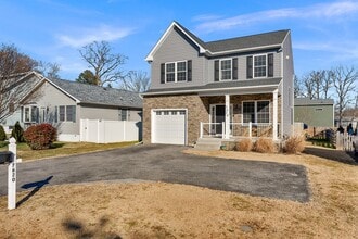 Building Photo - Beautiful 4br 2.5ba with huge basement and garage in Edgemere