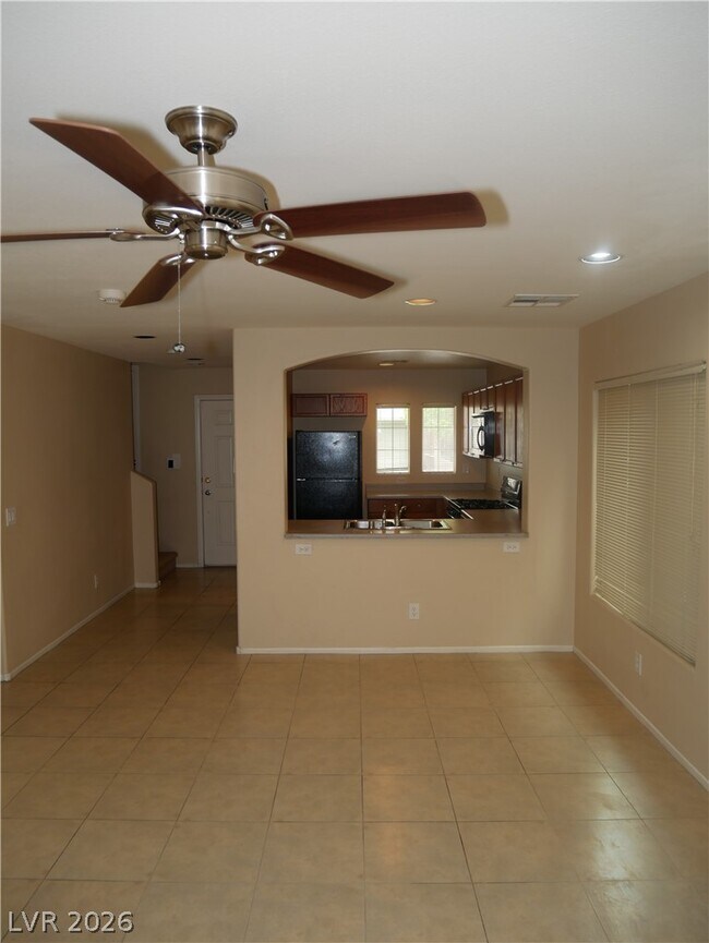 Building Photo - 9112 Pearl Cotton Ave