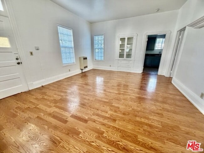 Building Photo - 2226 Johnston St