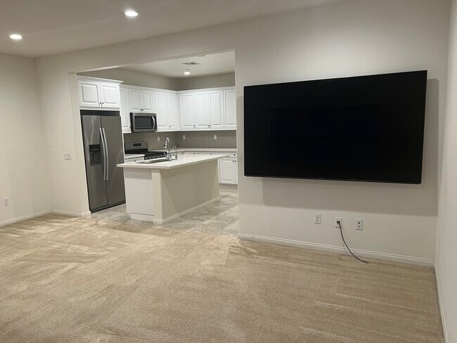 Building Photo - 2404 Sanabria Ln