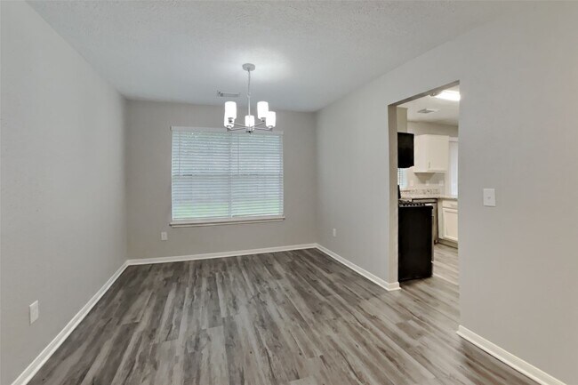 Building Photo - 9322 Bayou Bluff Dr