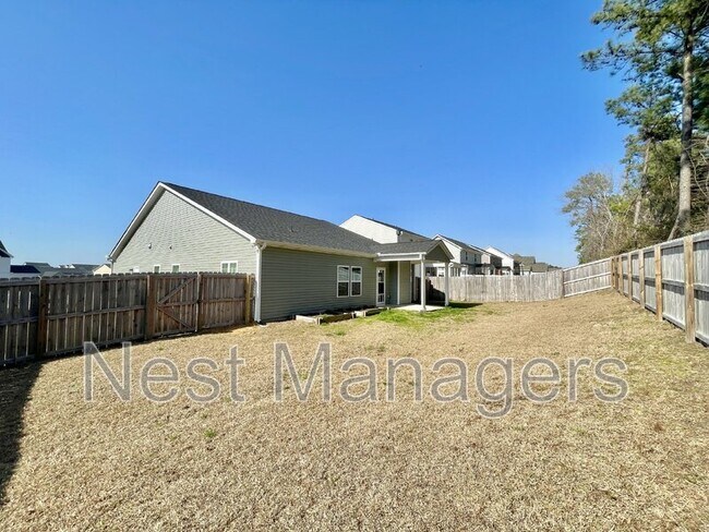 Building Photo - 279 Cromwell Ct
