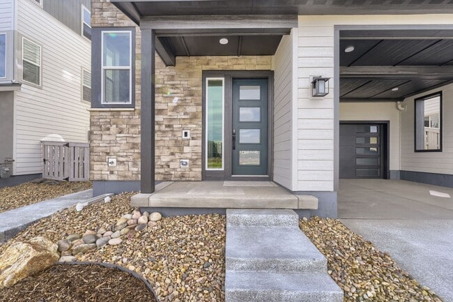 Building Photo - Brand-new residence for rent in the highly sought-after Lyric at RidgeGate Lone Tree community
