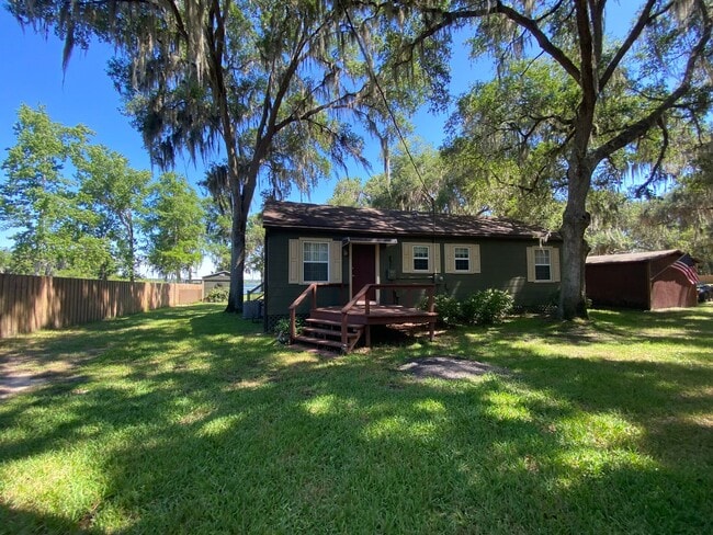 Building Photo - 6185 W Riverbend Rd