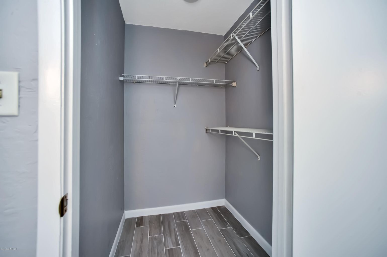 Building Photo - 1801 Island Club Dr