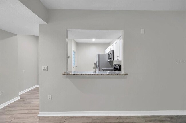 Building Photo - 6449 Cypressdale Dr