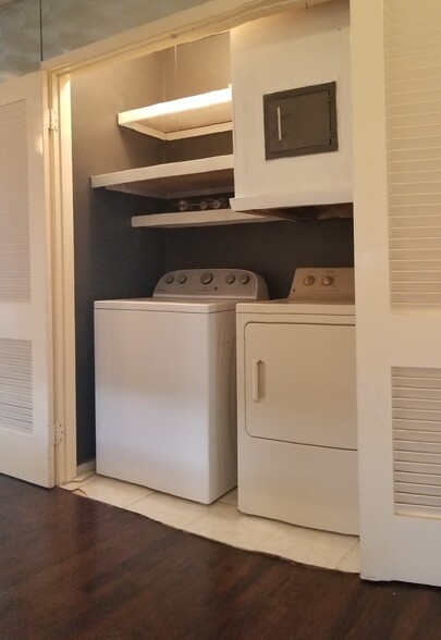 Laundry Closet - 10833 Marchant Cir