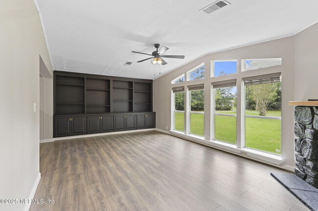 Building Photo - 5270 Otter Lane