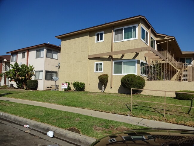 Building Photo - 2433 W Imperial Hwy