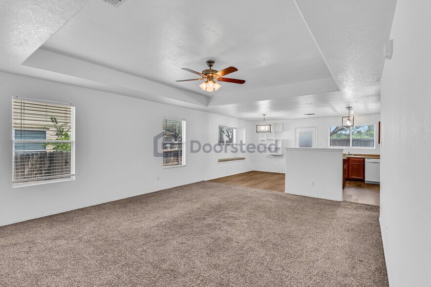 Building Photo - 125 Foxglove Pass