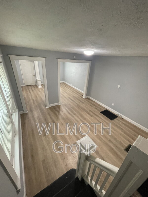 Building Photo - 12 N Randolph St