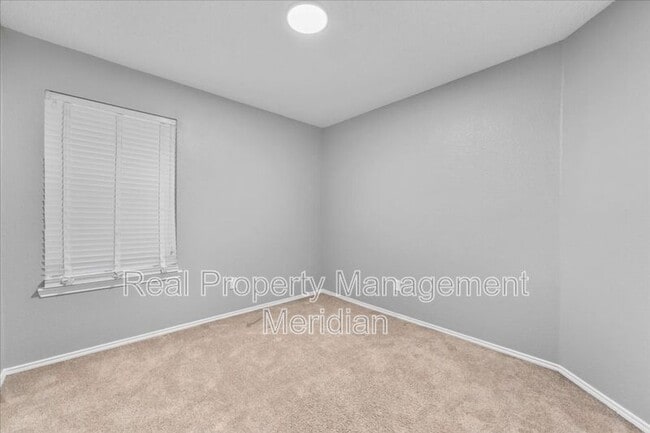 Building Photo - 7802 Calgary Ln