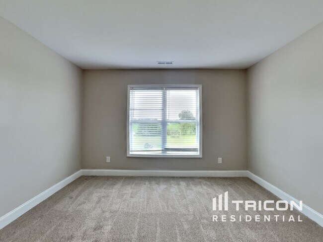 Building Photo - 112 Fish Whistle Ct