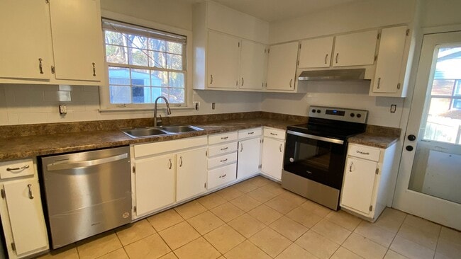 Building Photo - 2517 Piney Branch Rd NW