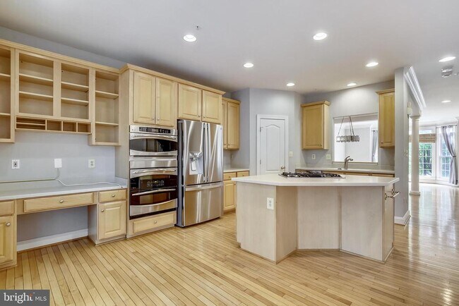 Building Photo - 10555 Tuckerman Heights Cir