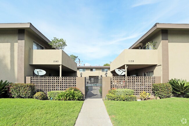 Primary Photo - Casa Grande