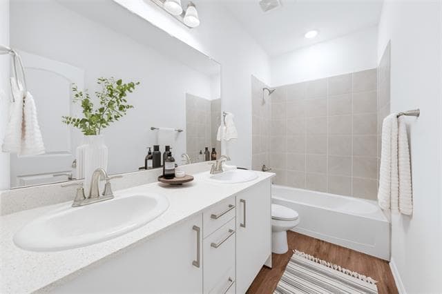 Building Photo - 230 Woodlands Blvd