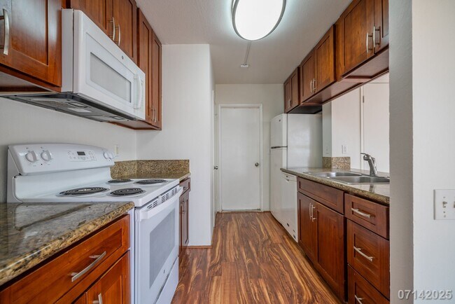 Building Photo - 3 Bed 2.5 Bath in Alii Cove
