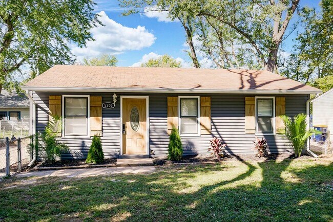 Building Photo - 5206 Skiles Ave