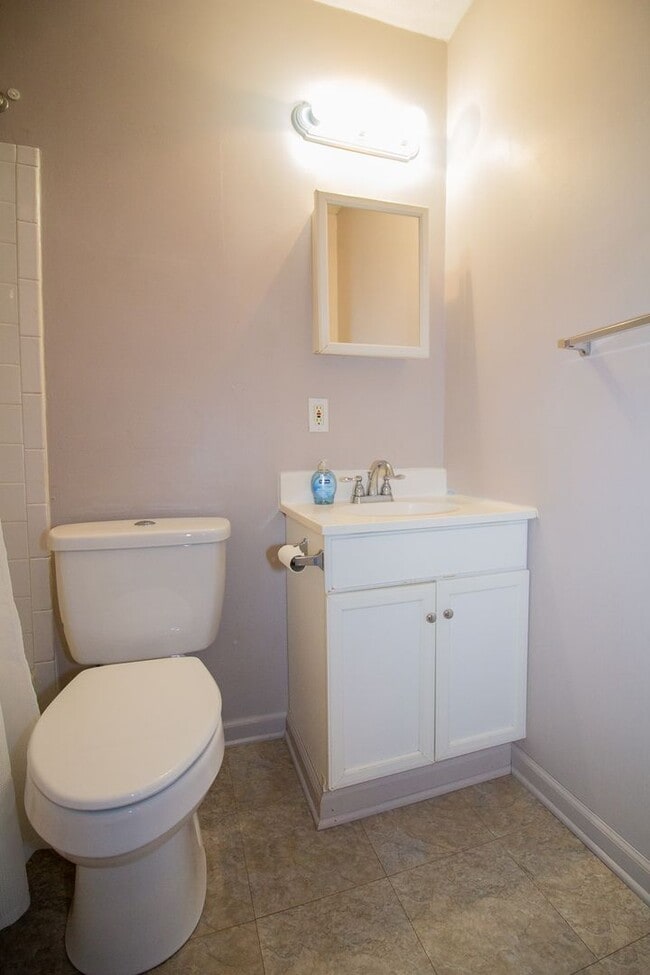 Building Photo - Culpepper Drive Apartments