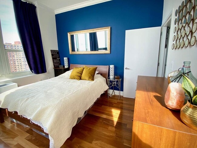 Building Photo - 88 Morgan St