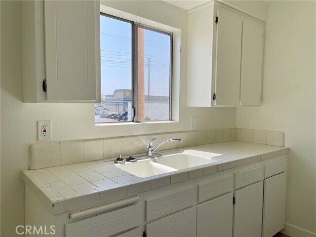 Building Photo - 4777 W 132nd St