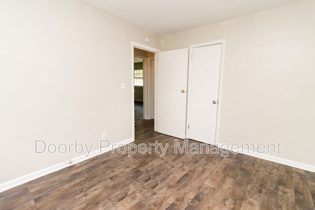 Building Photo - 859 Wheeler Ave