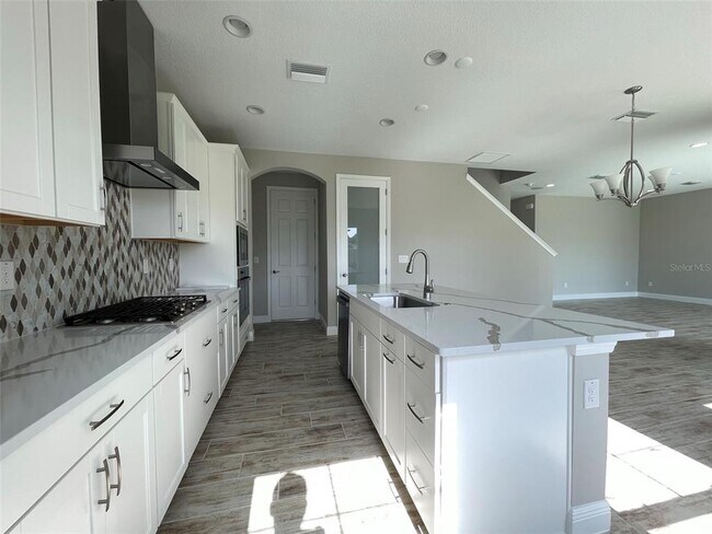 Building Photo - 5404 Tagalong Pl