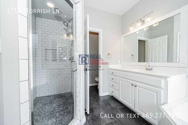 Building Photo - 1711 Morrish Ln