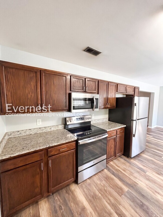 Building Photo - 10339 Gold Pan Rd