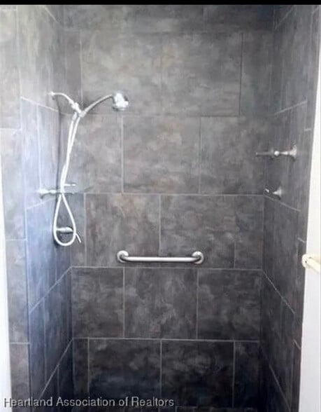 Building Photo - 101 Voss Ct