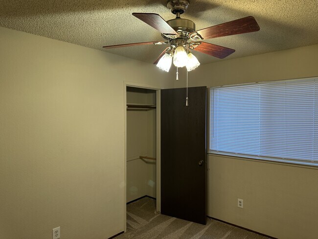 Building Photo - 4100 Goldust Dr